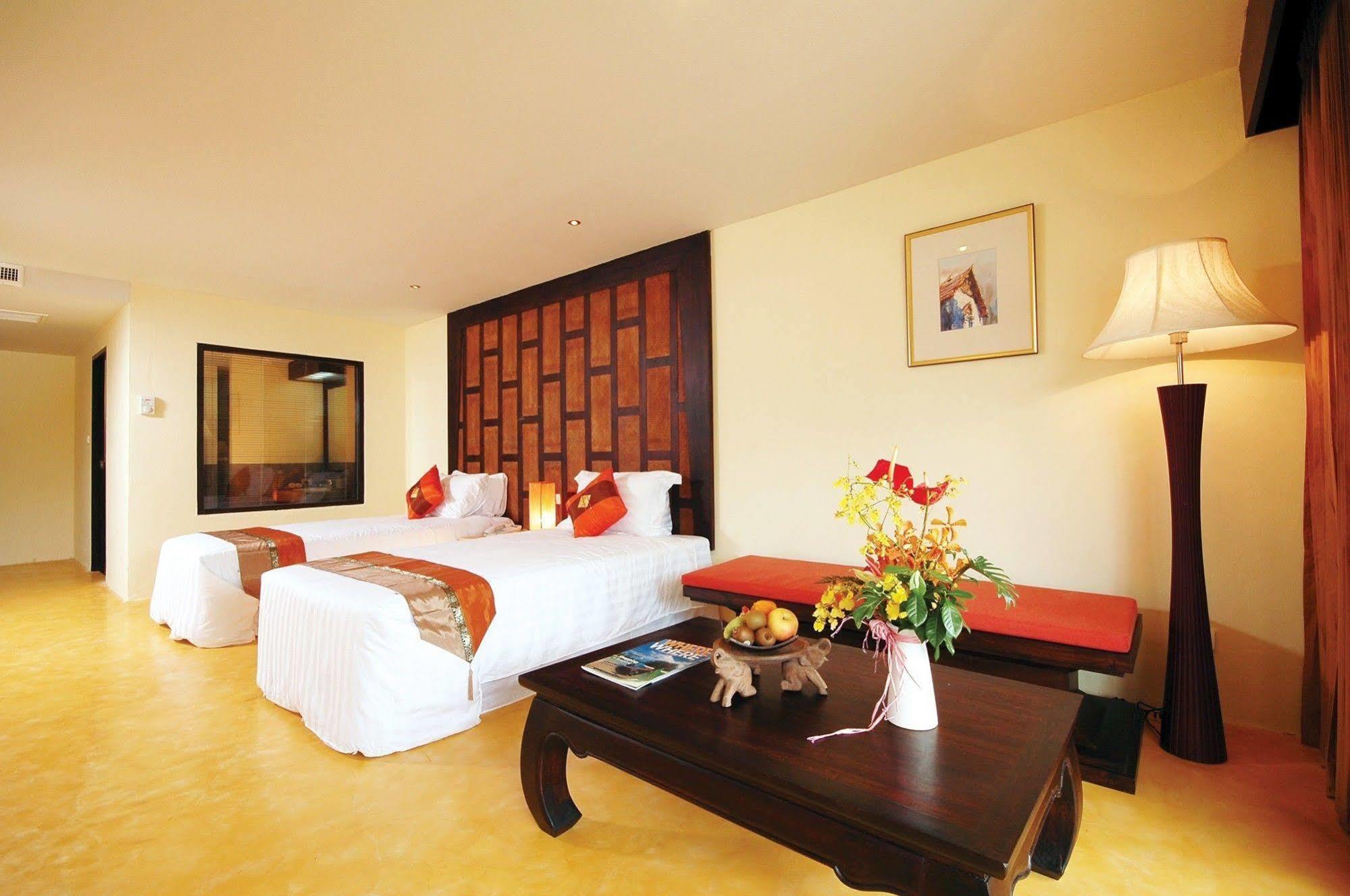 Takolaburi Cultural Resort Khao Lak Exterior photo